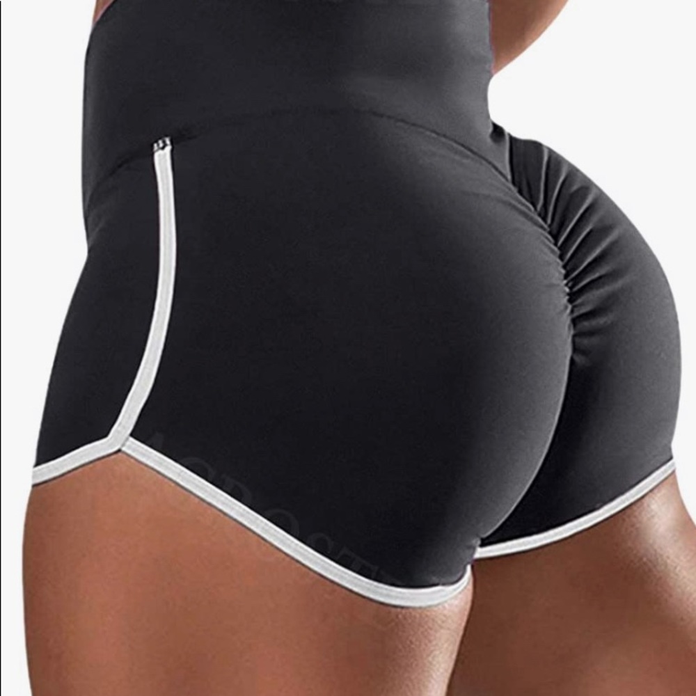 Butt lifting workout XL shorts